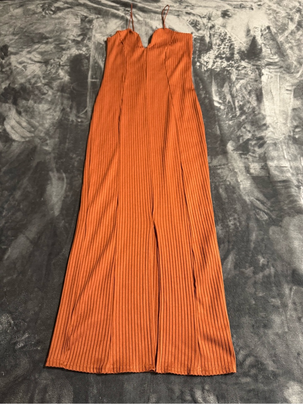 PrettyLittleThing Ribbed Maxi Dress Spaghetti Strap Vneck Womens 10